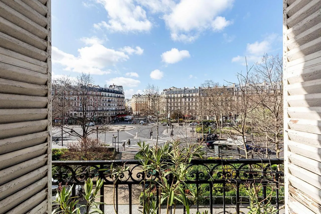 Veeve - Elegant Interiors In Bastille Paris
